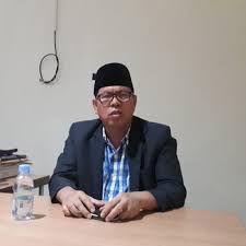 Wakil Ketua Komisi II DPRD Provinsi Bengkulu Suimi Fales